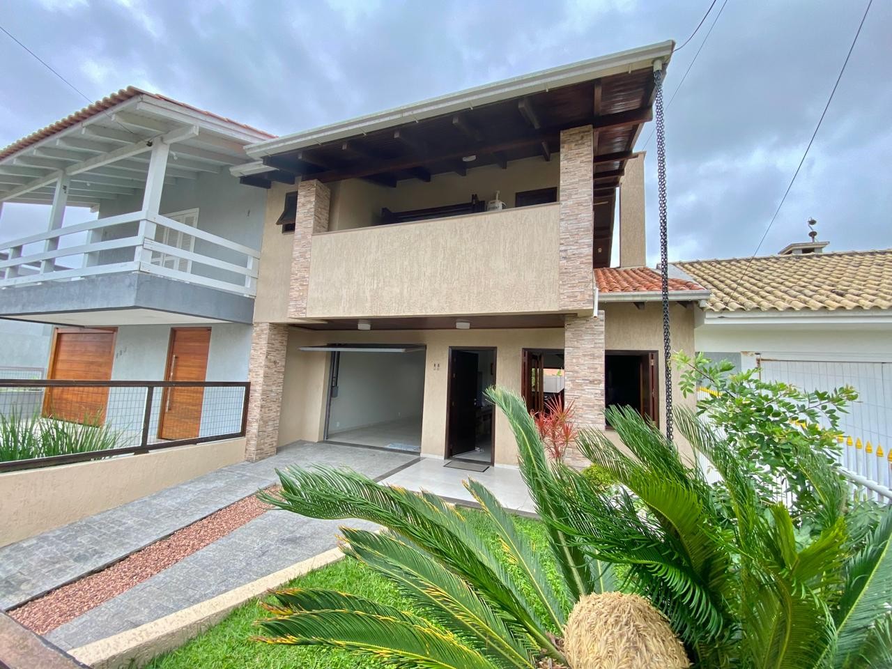 Sobrado 3 dormitórios para venda, Zona Nova em Capão da Canoa | Ref.: 49